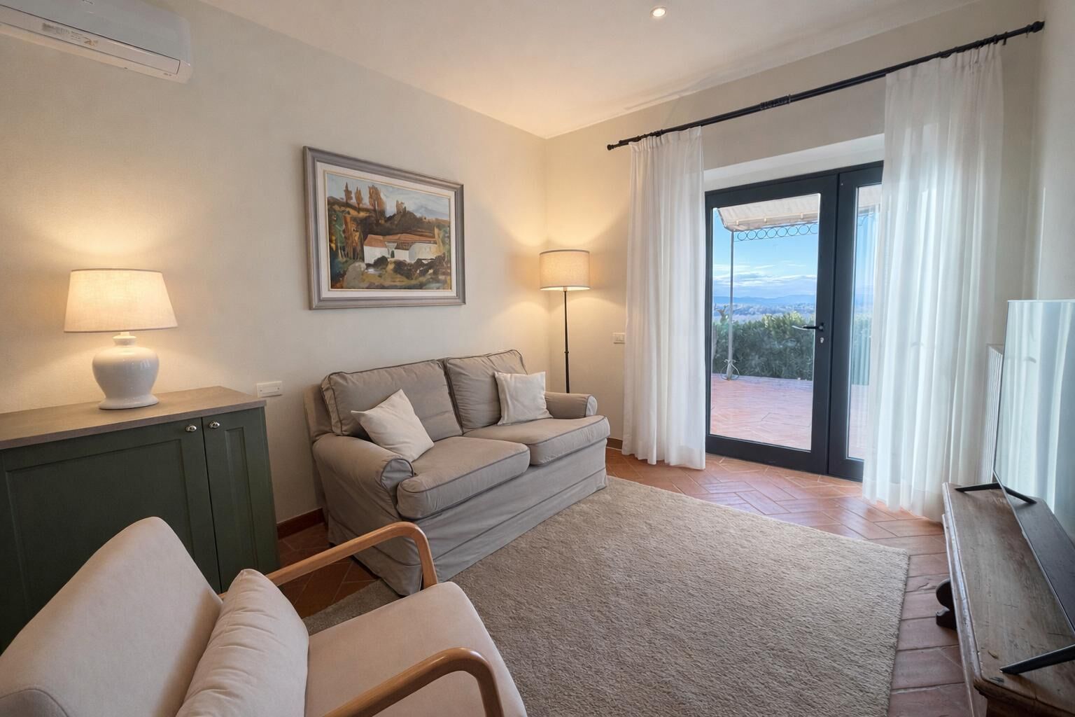 Svit Superior - bottenvåning (Olivi) | Vardagsrum | Platt-tv