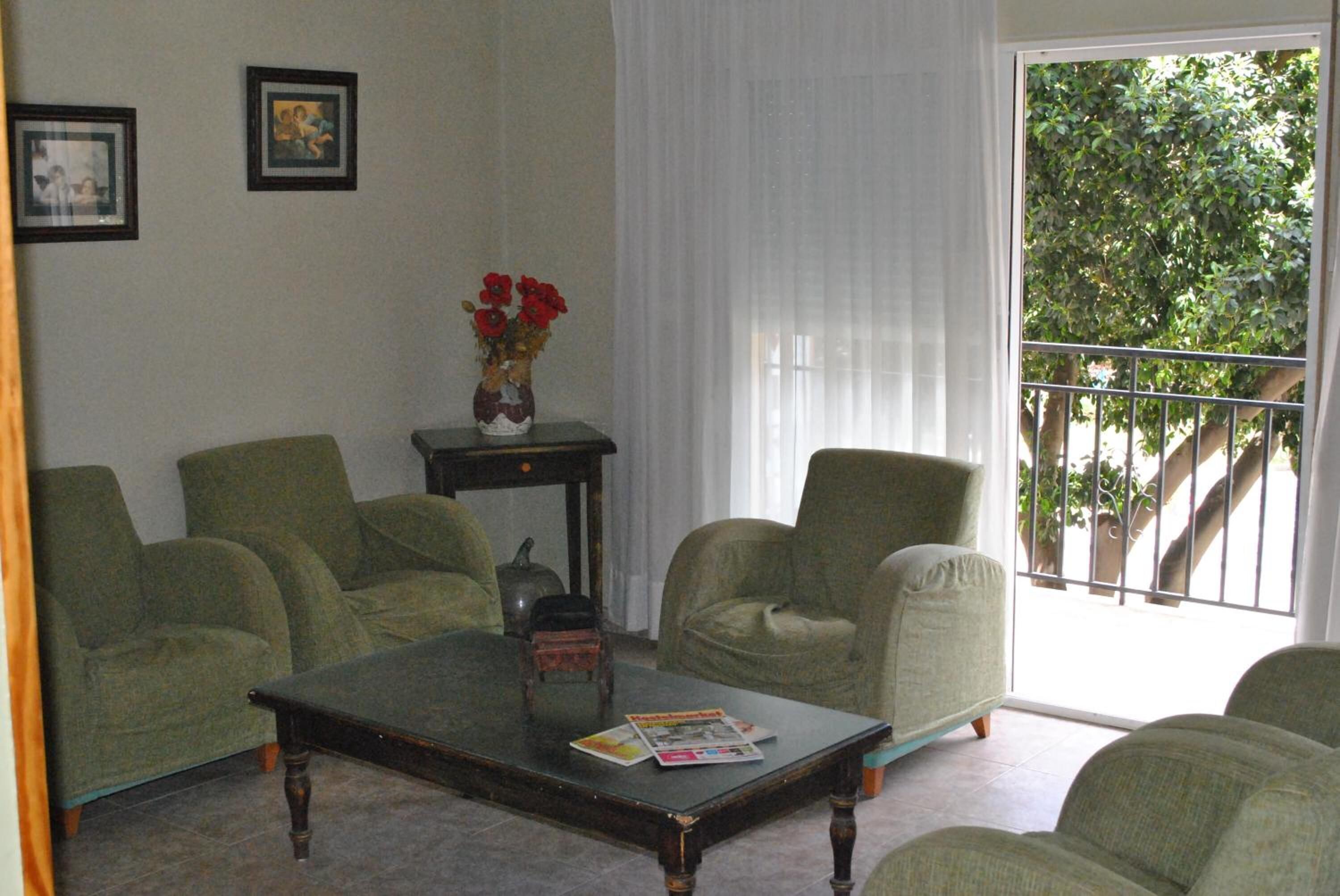 28-Zoll-Flachbildfernseher mit Digitalempfang, Fernseher