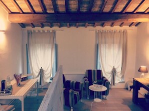 Junior Suite | Cribs/infant beds, free WiFi - B&B Relais Druda (Cagli)