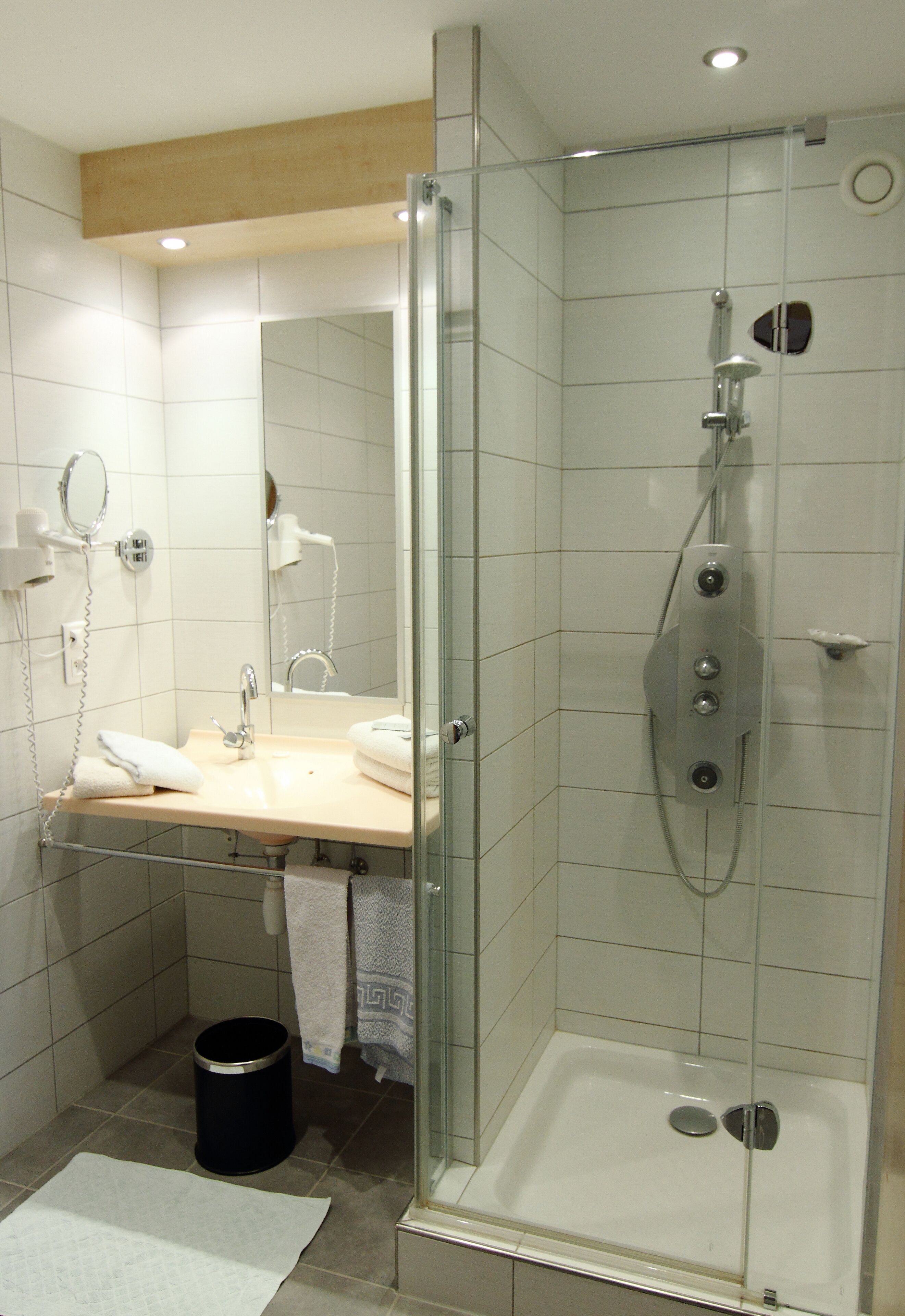 Foto - Hôtel Restaurant et Spa Au Tilleul