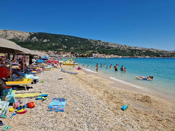 Beach nearby - Holiday apartment mit Pool (Baška)