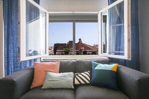 Deluxe Double Room, Balcony | Living room | Flat-screen TV - The Harmony Rooms Split (Split)