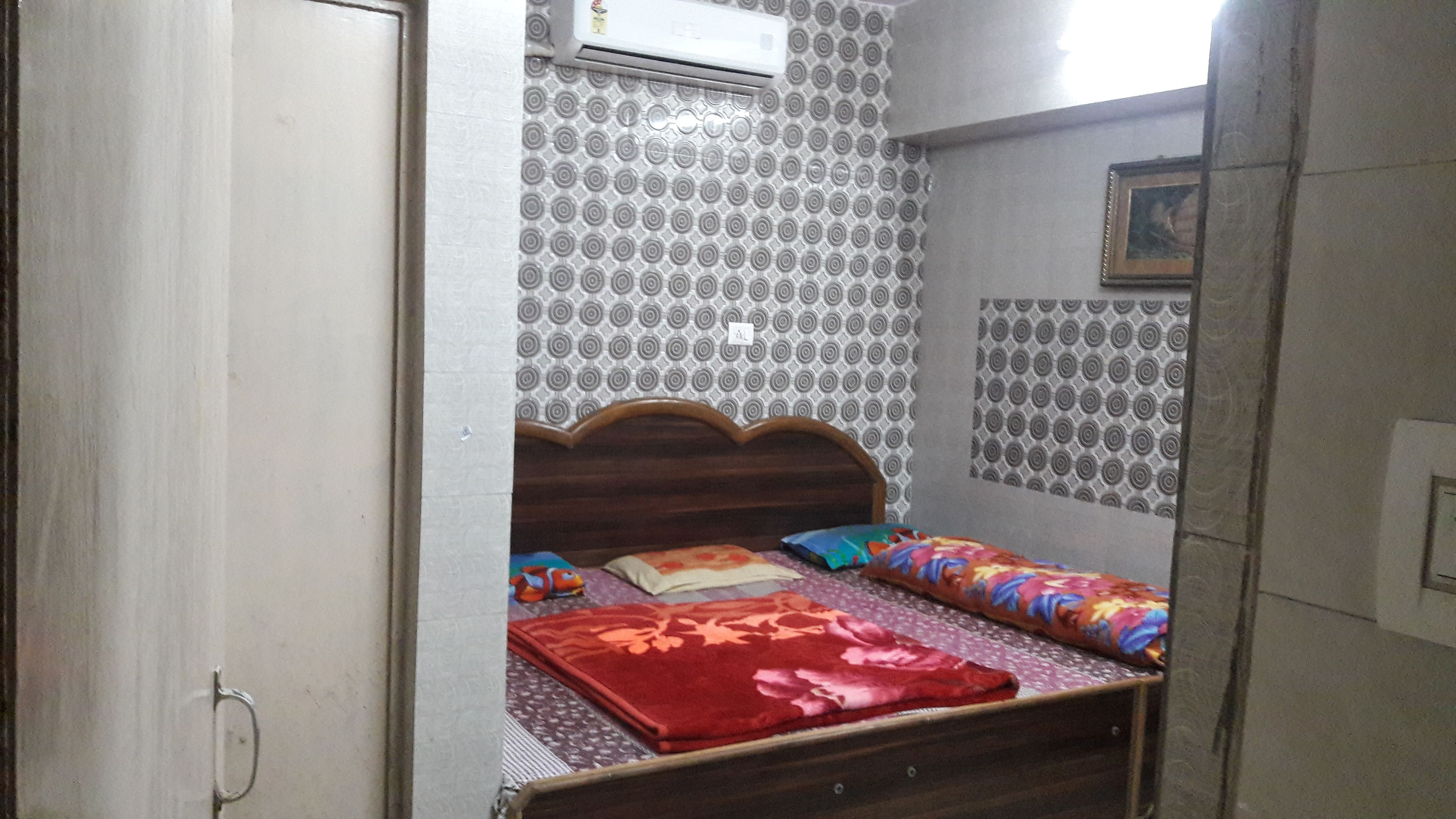 Deluxe Double Room, 2 Double Beds | Desk, soundproofing