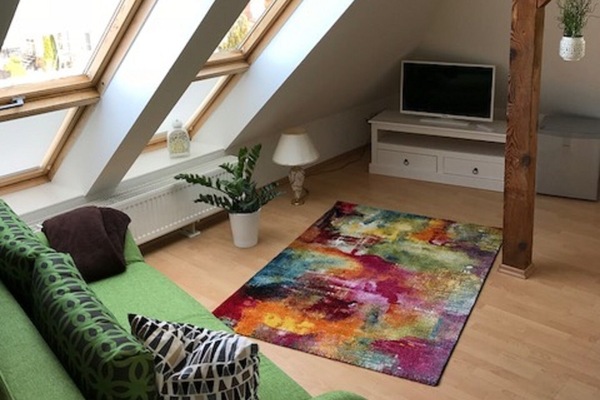 Fernseher, Bücher, Stereoanlage