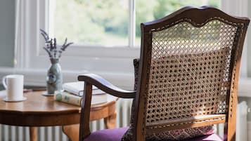 Tweepersoonskamer, en-suite badkamer, uitzicht op tuin (English) | 1 slaapkamer