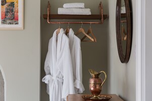 Double Room, Ensuite, Garden View (Welsh) | 1 bedroom