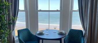 Marlborough Sea View Holiday Apartments