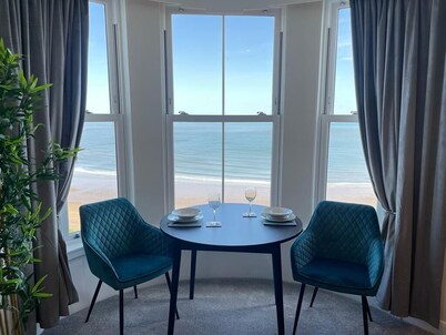 Marlborough Sea View Holiday Apartments