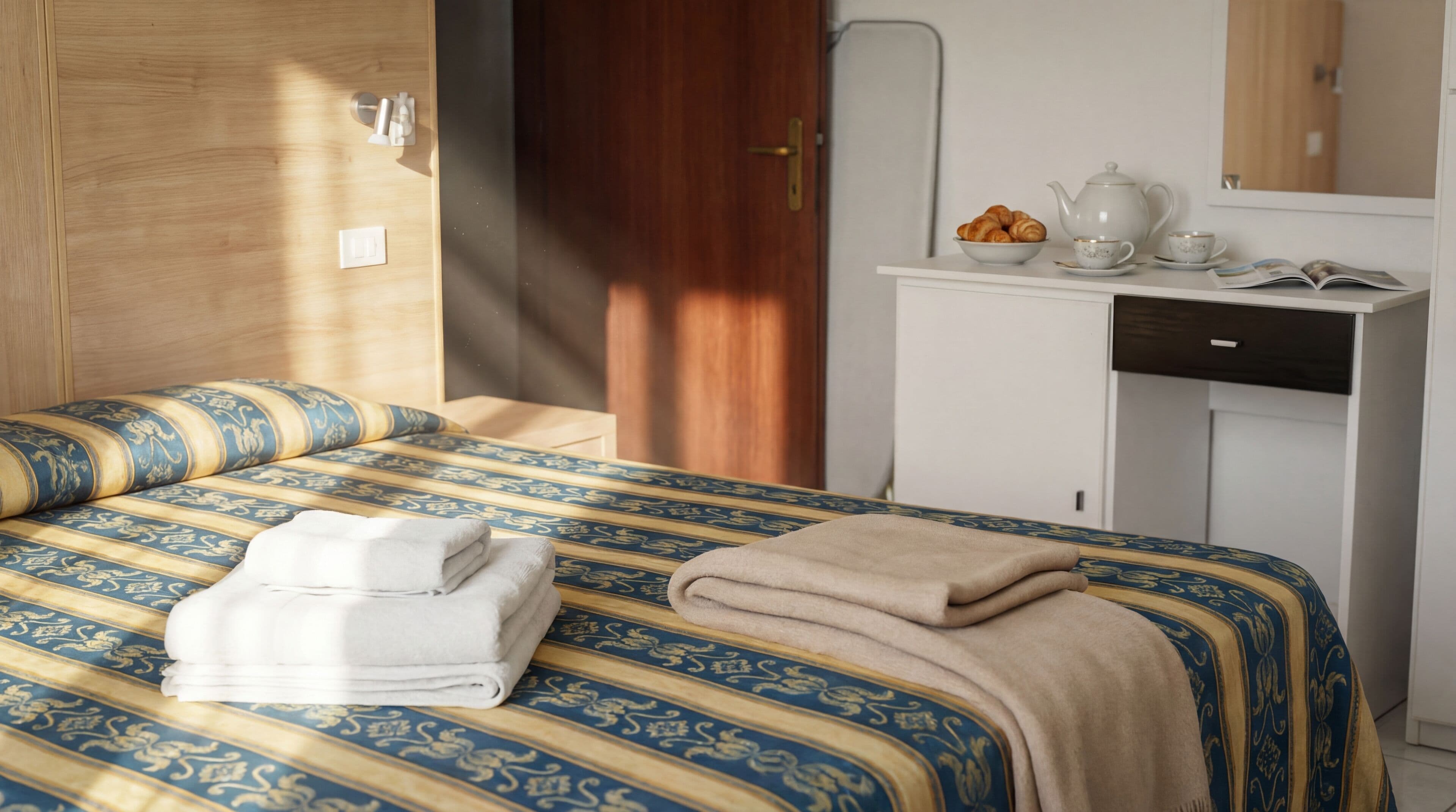 Caja de seguridad en la habitación, escritorio y wifi gratis 