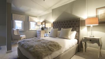 Superior Double Room, 1 King Bed | 1 bedroom, free WiFi, bed sheets