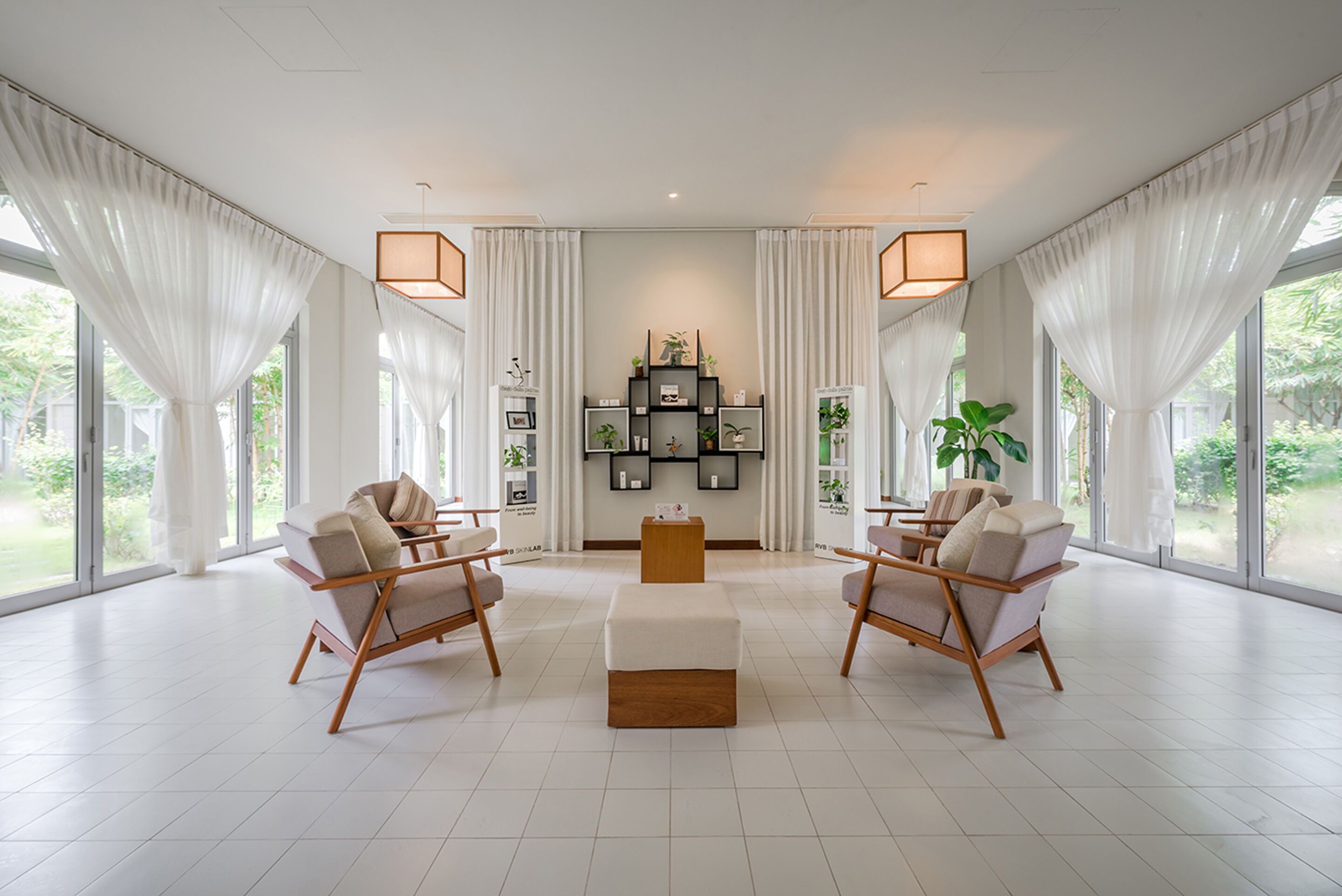 Sauna, ruang uap, perawatan tubuh, dan aromaterapi