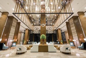 3 bars/lounges, rooftop bar