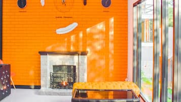 Coin salon dans le hall