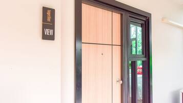 Suite | 1 bedroom, desk, free WiFi, bed sheets