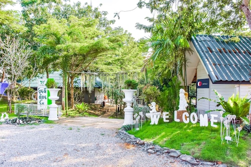 Nana River Kaeng Krachan