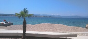 Beautiful stone house in Malinska 4 STARS