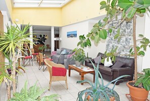 Interior - 1 - room apartment 41 - Apartments in the apartment house Sellin (Sellin)