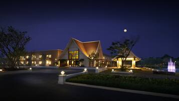 Front of property - evening/night