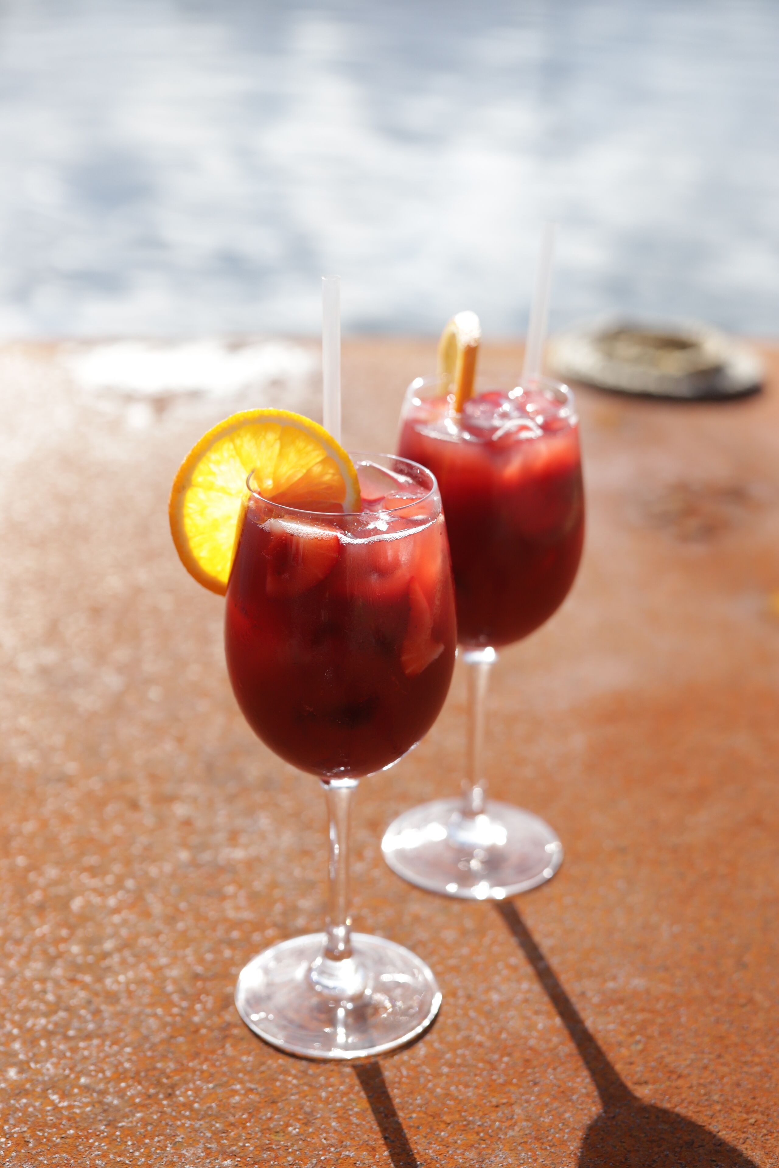 breakfast, lunch, dinner served; international cuisine