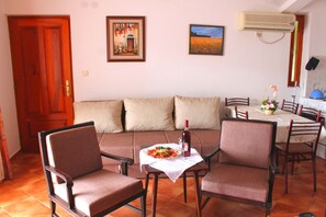 Living area - Sveti Stefan MONTEN (Sveti Stefan)