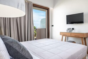 Studio with Seaview | 隔音、熨斗/熨板、免费 WiFi