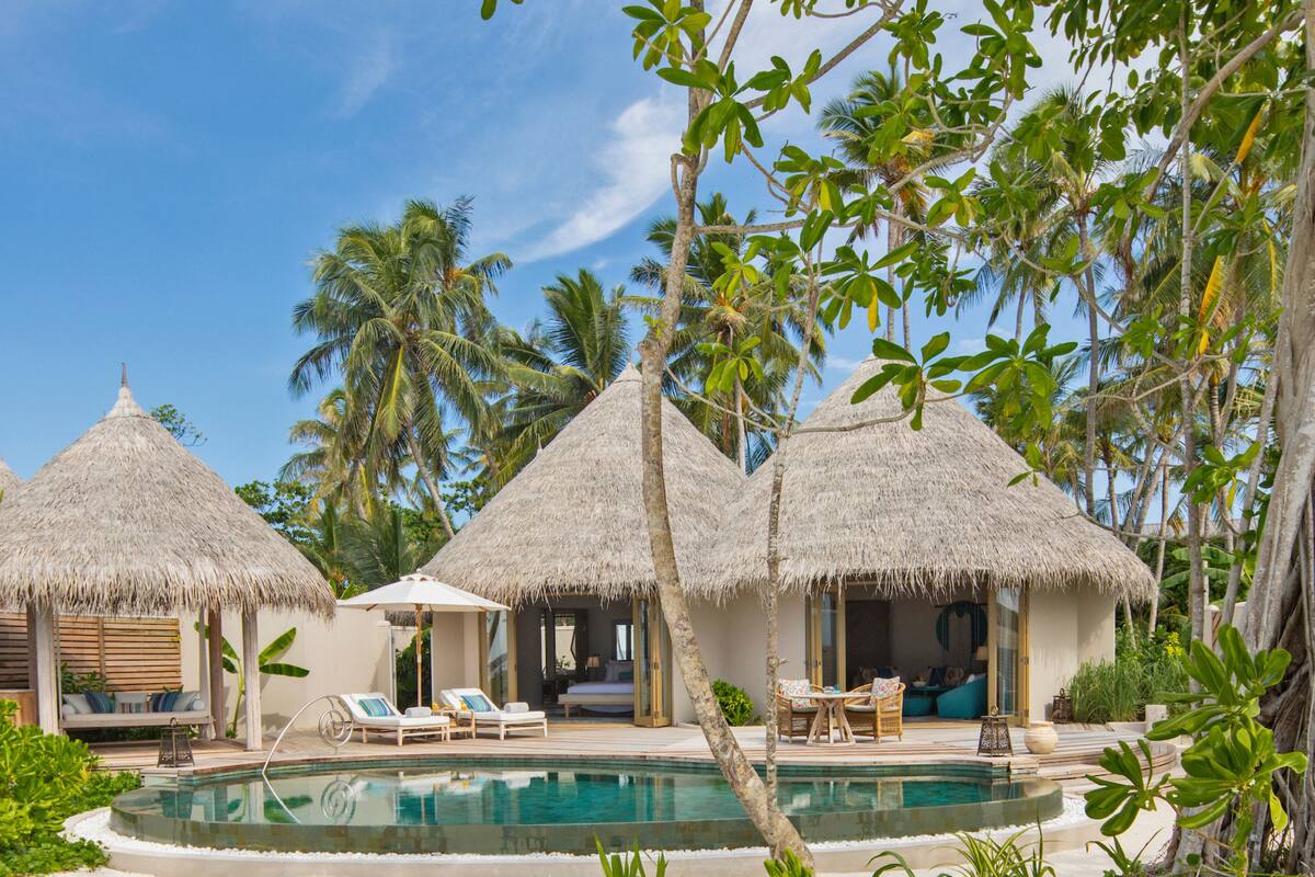 ห้องคลาสสิก, สระว่ายน้ำส่วนตัว (Beach House) | 1 ห้องนอน, ผ้าปูที่นอนฝ้ายอียิปต์, เครื่องนอนระดับพรีเมียม