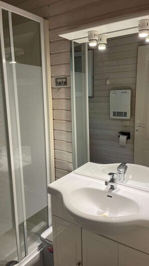 Bathroom - GASSIN / PARC OASIS: CALIFORNIAN HOUSE FOR 6 PEOPLE NEAR SAINT-TROPEZ (GASSIN)