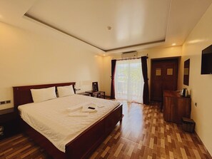 Standard Double Room - Phuong Binh House (Phu Quoc)