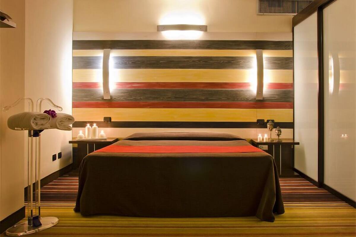 In-room safe, desk, blackout curtains, soundproofing