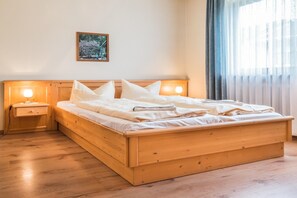 Hypo-allergenic bedding, WiFi, bed sheets - Ferienwohnanlage Oberaudorf (Oberaudorf)