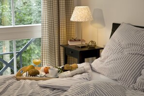 Zustellbetten, kostenloses WLAN, Bettwäsche