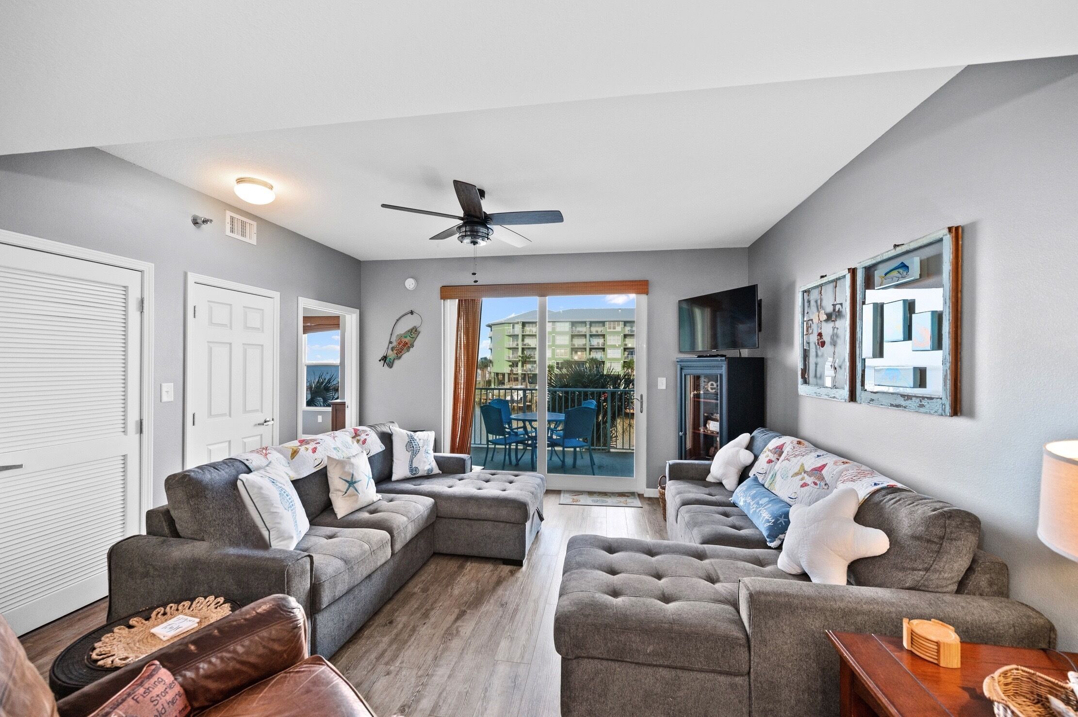 Televisie en een dvd-speler