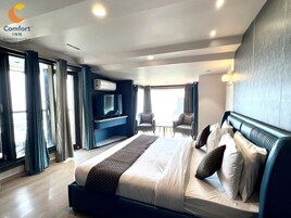 Quarto club | 1 quarto, roupas de cama premium, cofres nos quartos, escrivaninha