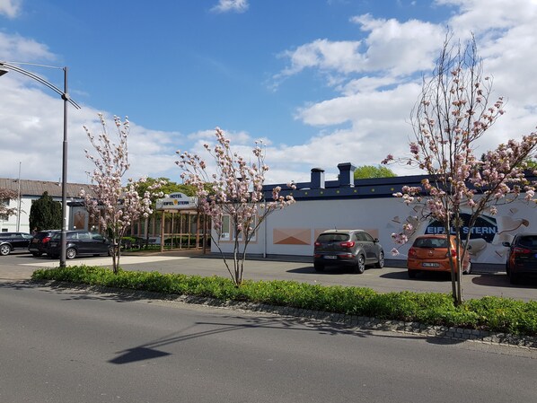 Front of property - Hotel Bitburg (Bitburg)
