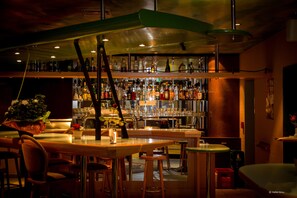 Bar (on property) - Hotel Bitburg (Bitburg)