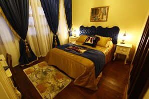 Desk, laptop workspace, free WiFi, bed sheets