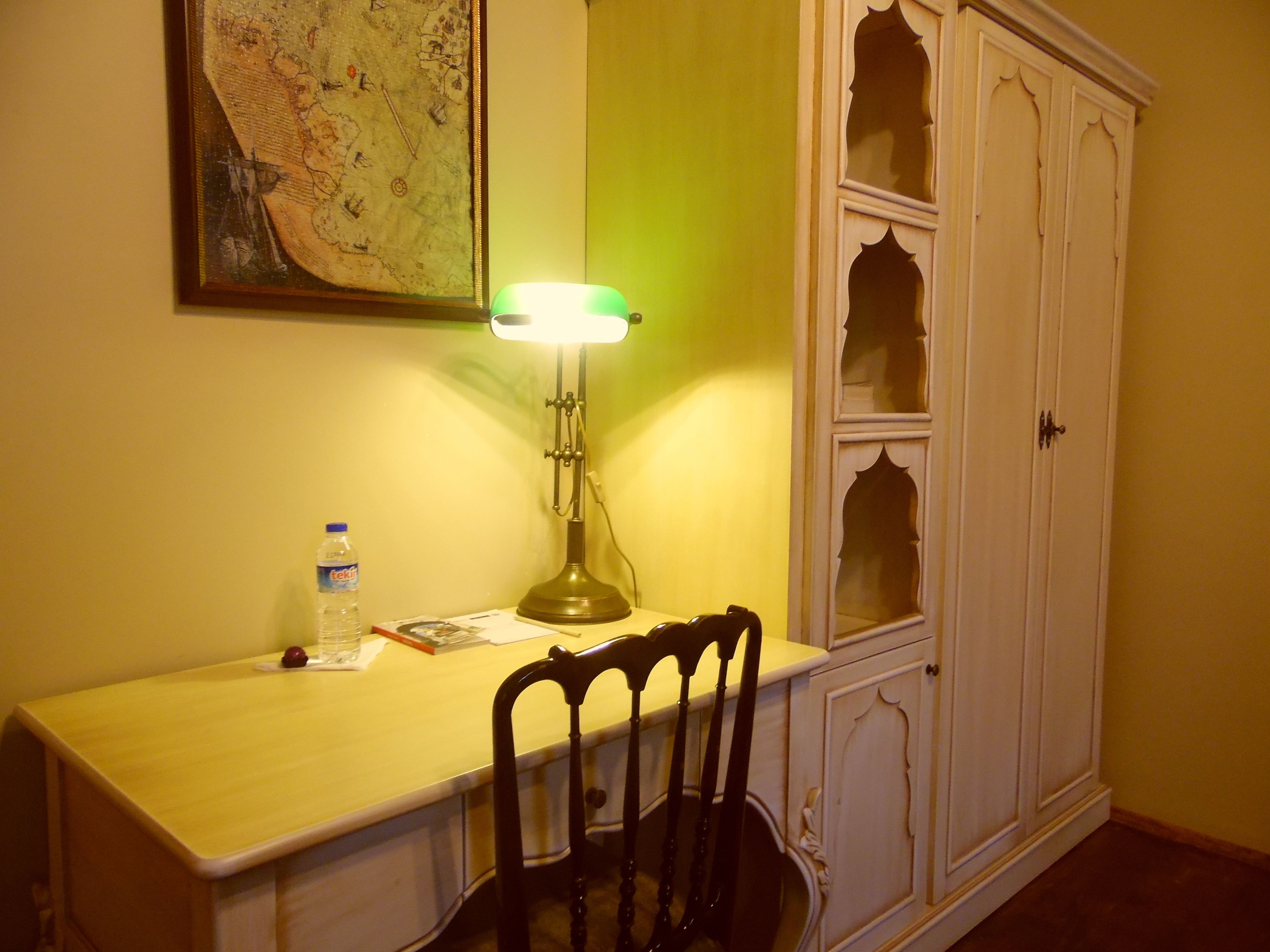 standard double room | room amenity