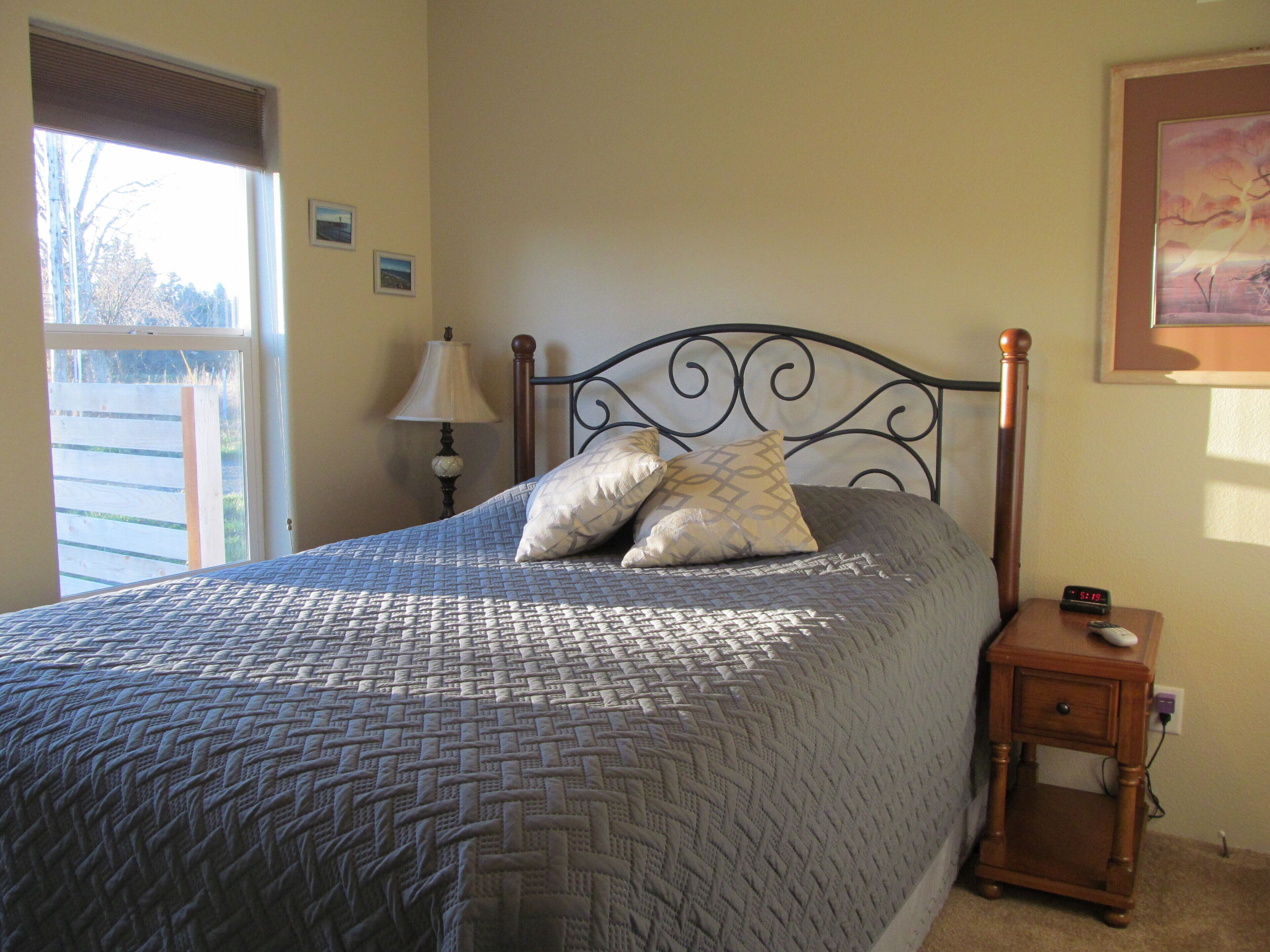 2 chambres, bureau, Wi-Fi gratuit, draps fournis