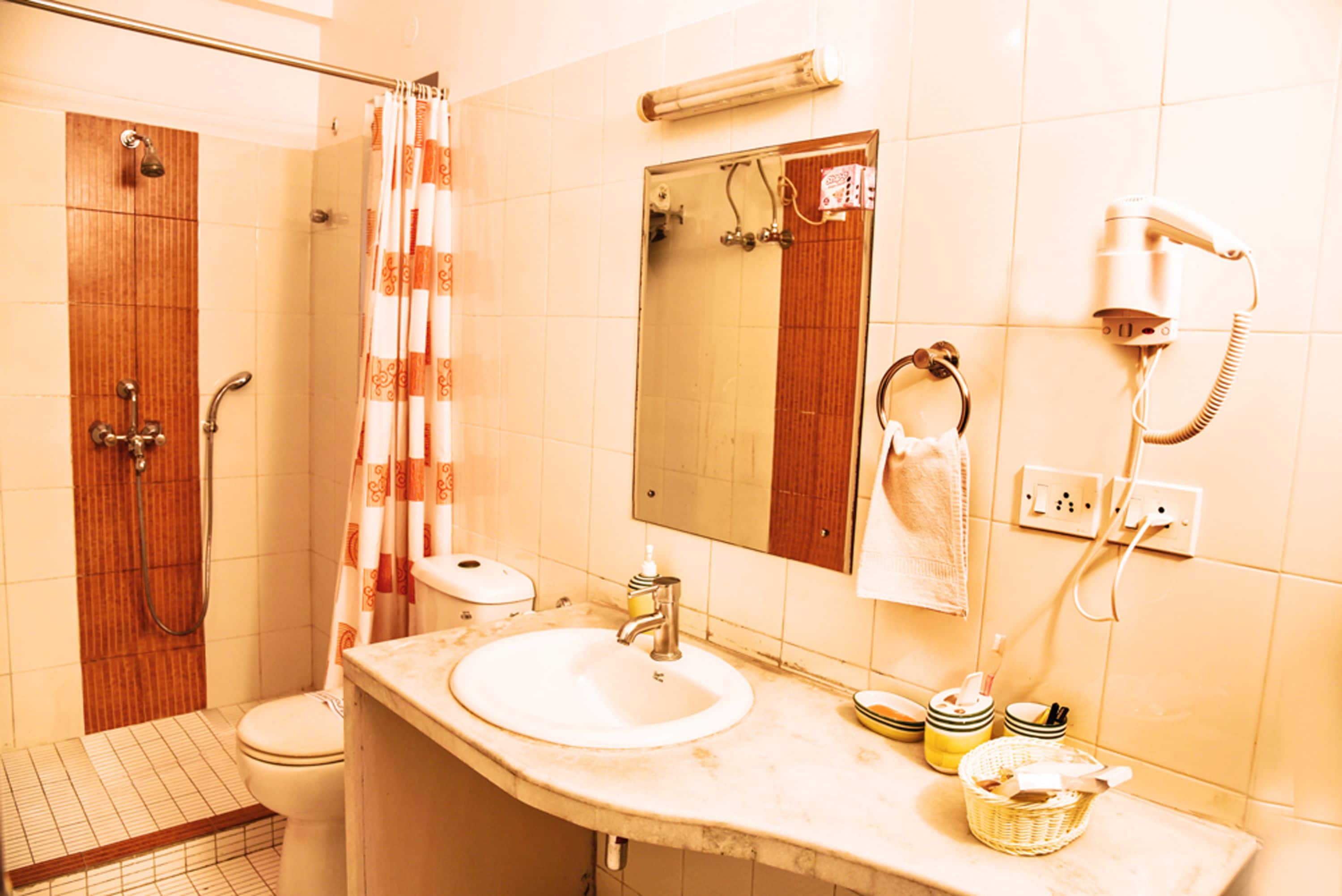 Photo - Red Arrow Residency