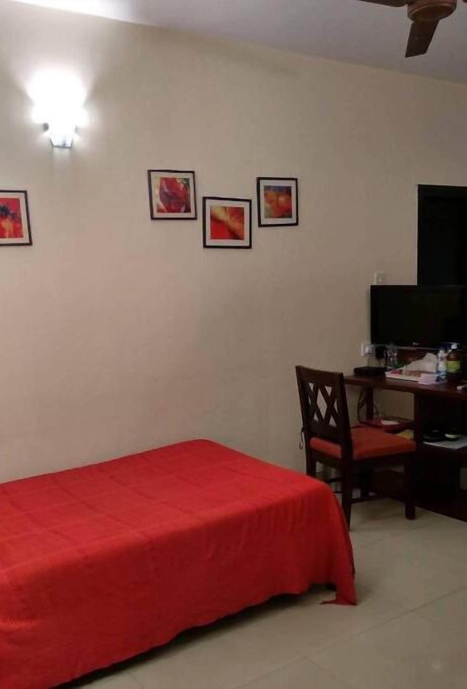 Photo - Red Arrow Residency