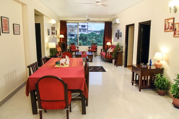 Área de estar no saguão