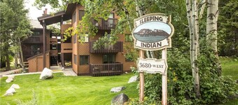 RMR: Sleeping Indian West #1 Condo in Teton Village