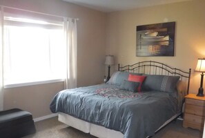 3 habitaciones, tabla de planchar con plancha y wifi gratis 