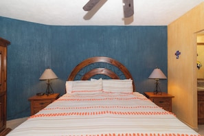 2 bedrooms, WiFi, bed sheets, wheelchair access