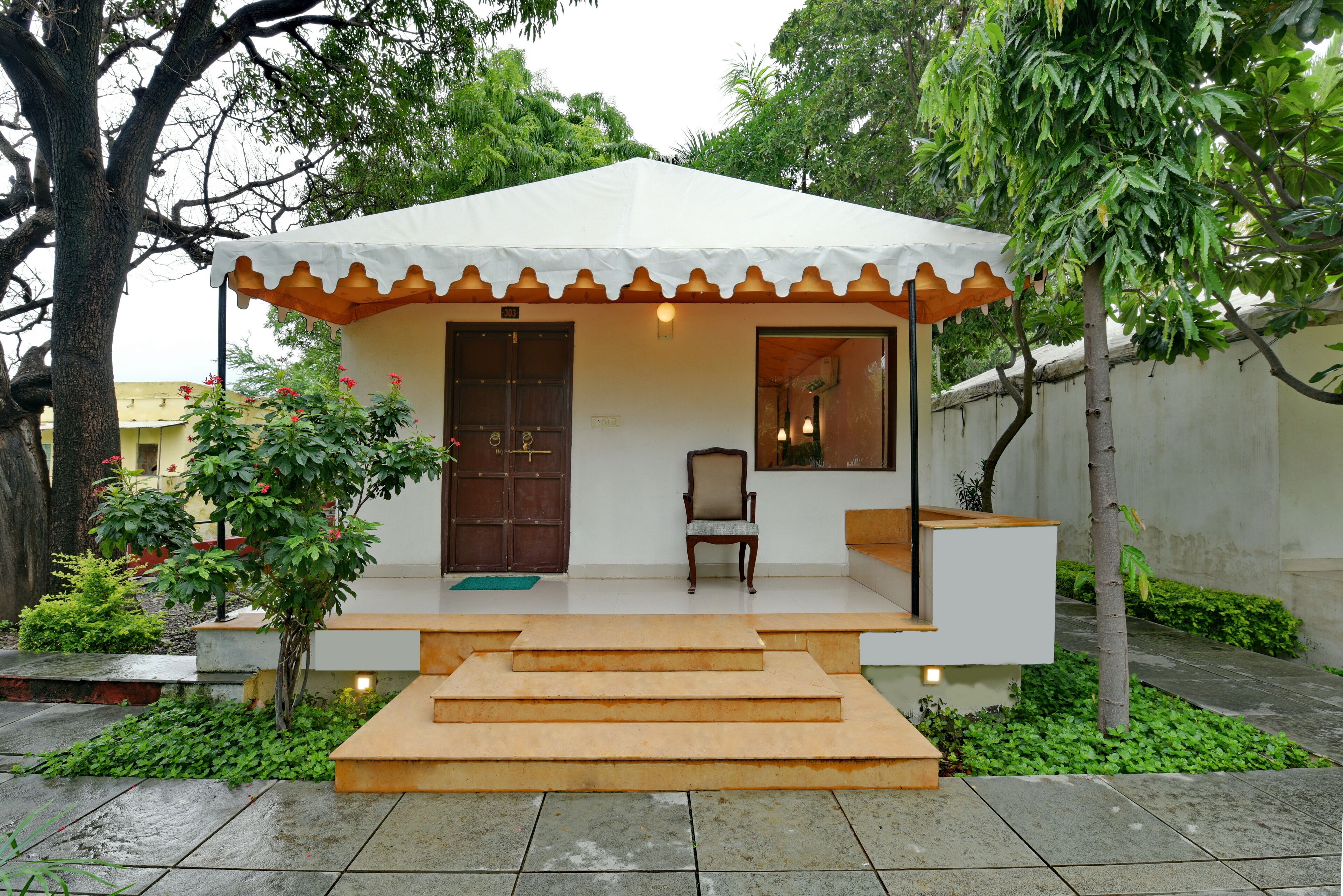 Photo - Shree Vilas Orchid - A Pichola Lake Facing Resort