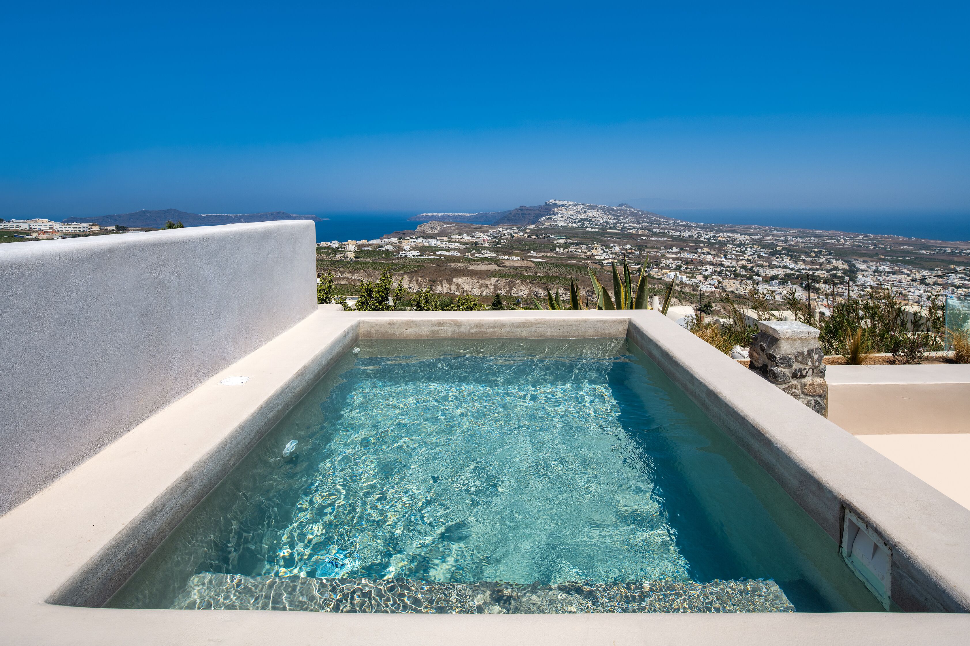 Foto - Phaos 1870, A restored Winery