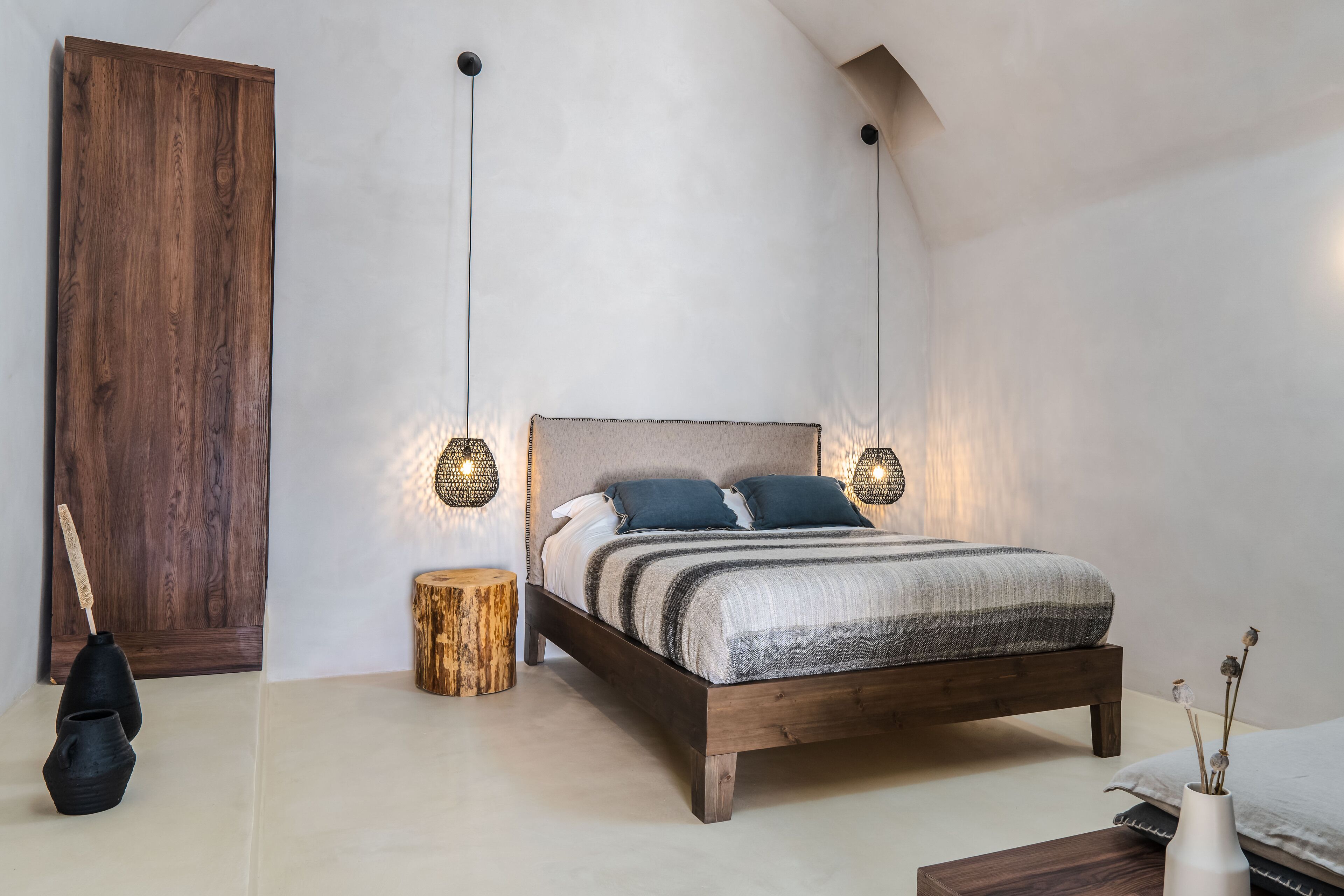 Foto - Phaos 1870, A restored Winery