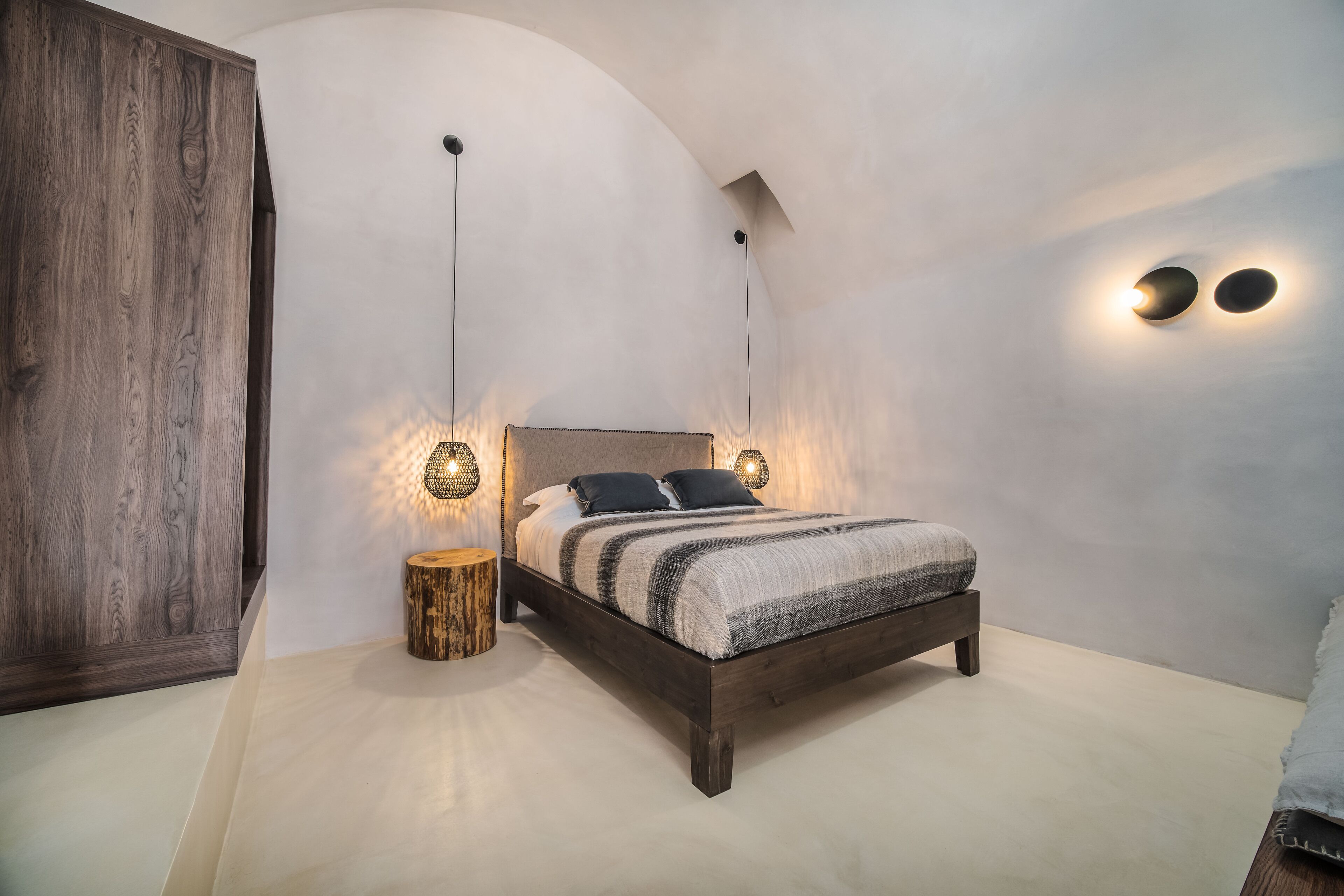 Foto - Phaos 1870, A restored Winery