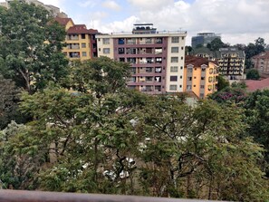 Front of property - Fenesi Gardens Apartments (Nairobi)