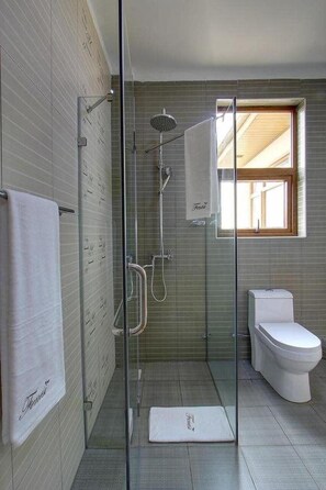 Apartment, 3 Bedrooms | Bathroom shower - Fenesi Gardens Apartments (Nairobi)